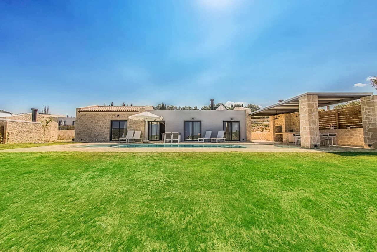 Mountain And Sea View One Bedroom Villa in Saoulatika photo 4