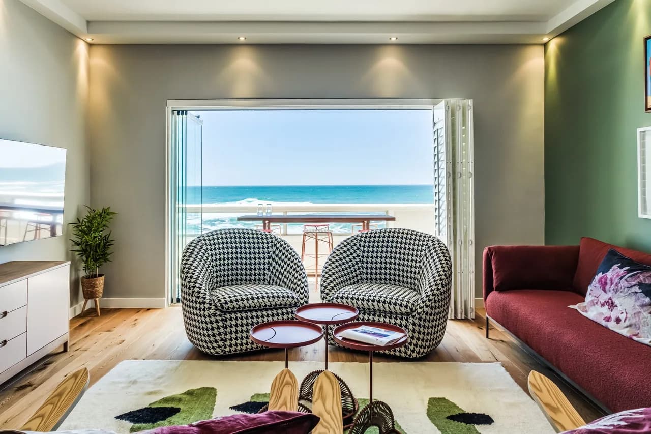 Picturesque Seaside Villa in Cape Town photo 5