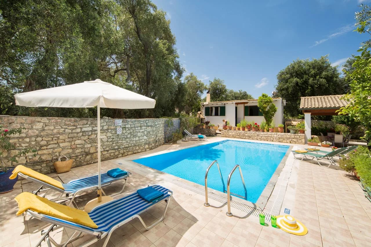 Serene Garden Villa in Loggos, Paxos, Greece photo 4