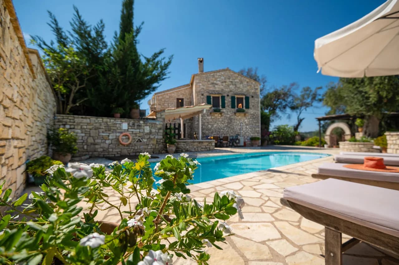 Garden-View Two Bedroom Villa in Loggos, Paxos photo 4