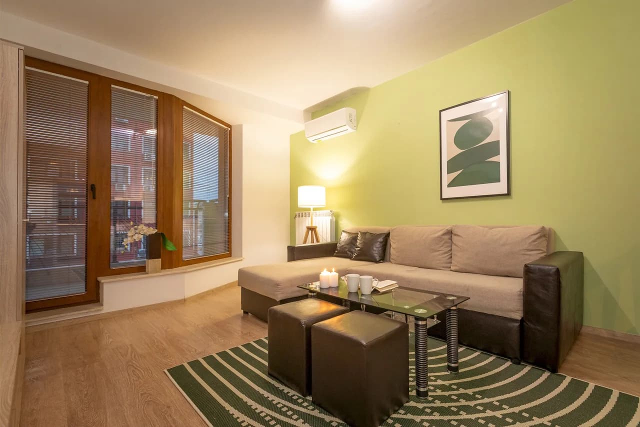 Contemporary One Bedroom Apartment in Sofia photo 2