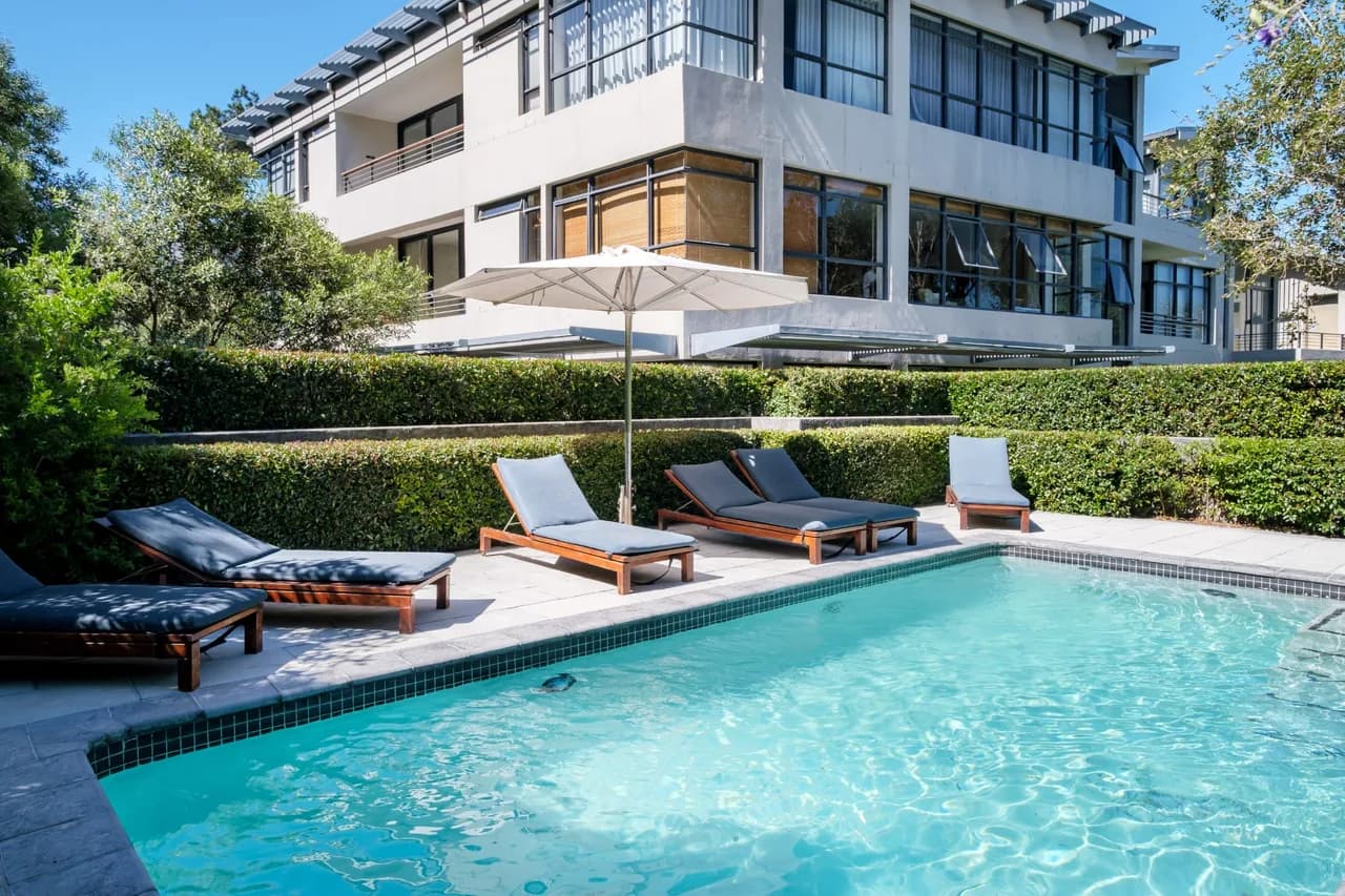 Sea View Two Bedroom Apartment in Camps Bay photo 3