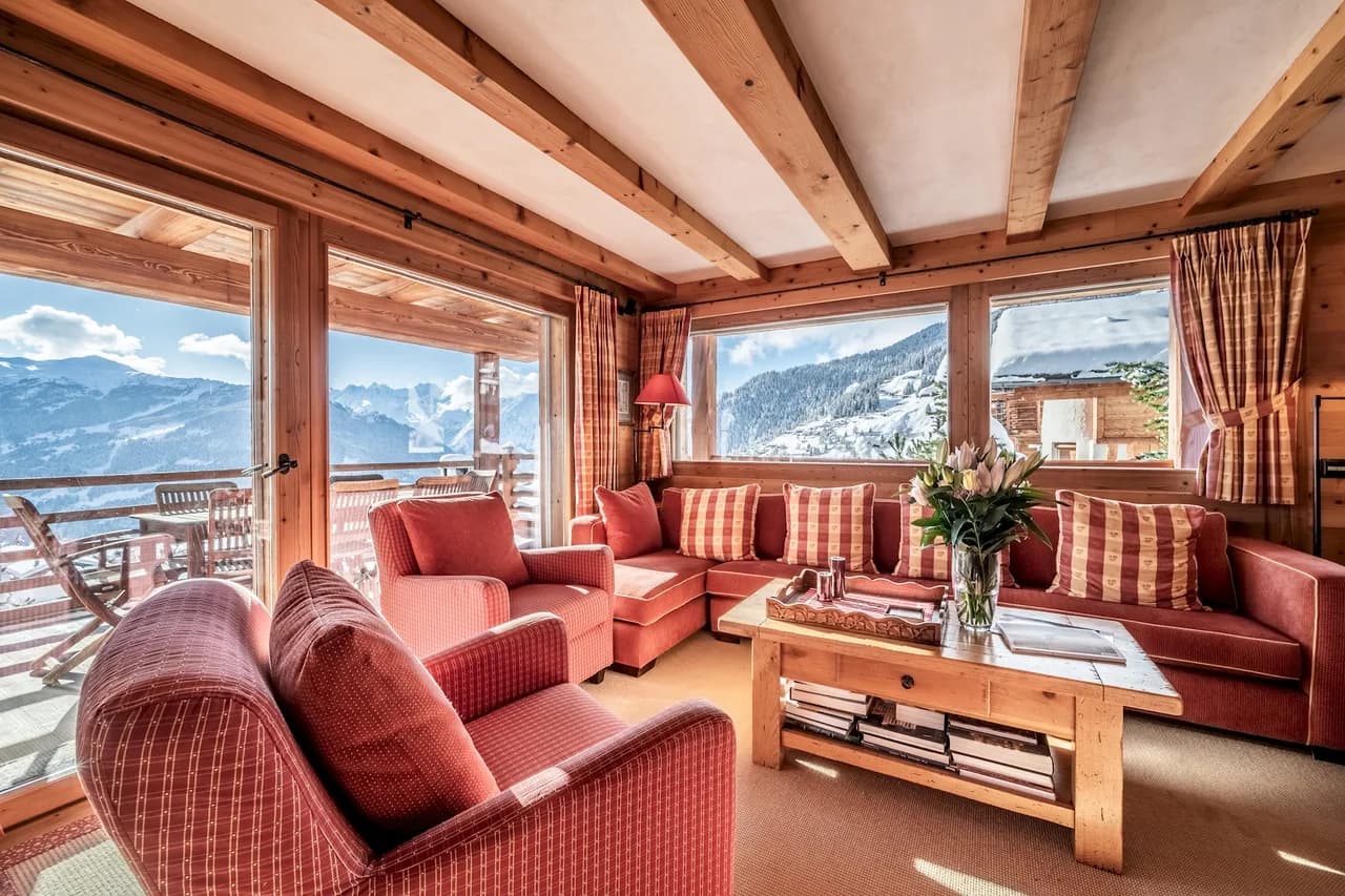 Cosy Five Bedroom Apartment in Verbier
