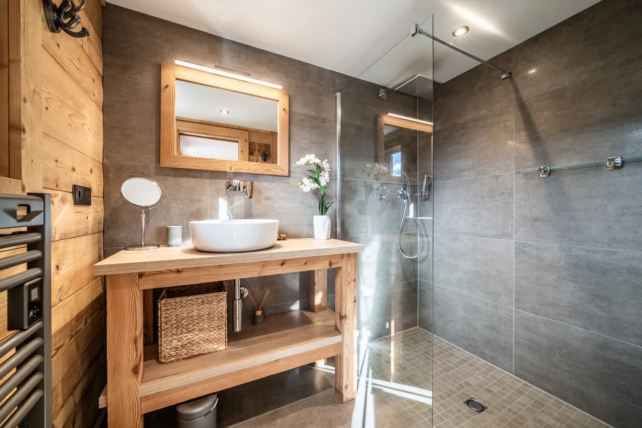Luxury Chalet with Jacuzzi in Montriond photo 5