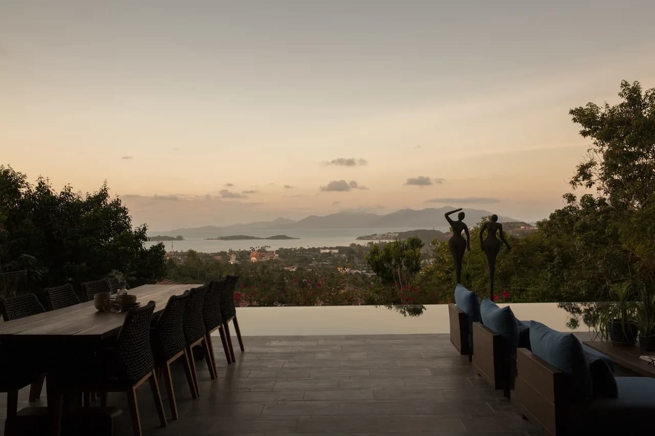 Sea View Five Bedroom Villa in Plai Laem photo 4