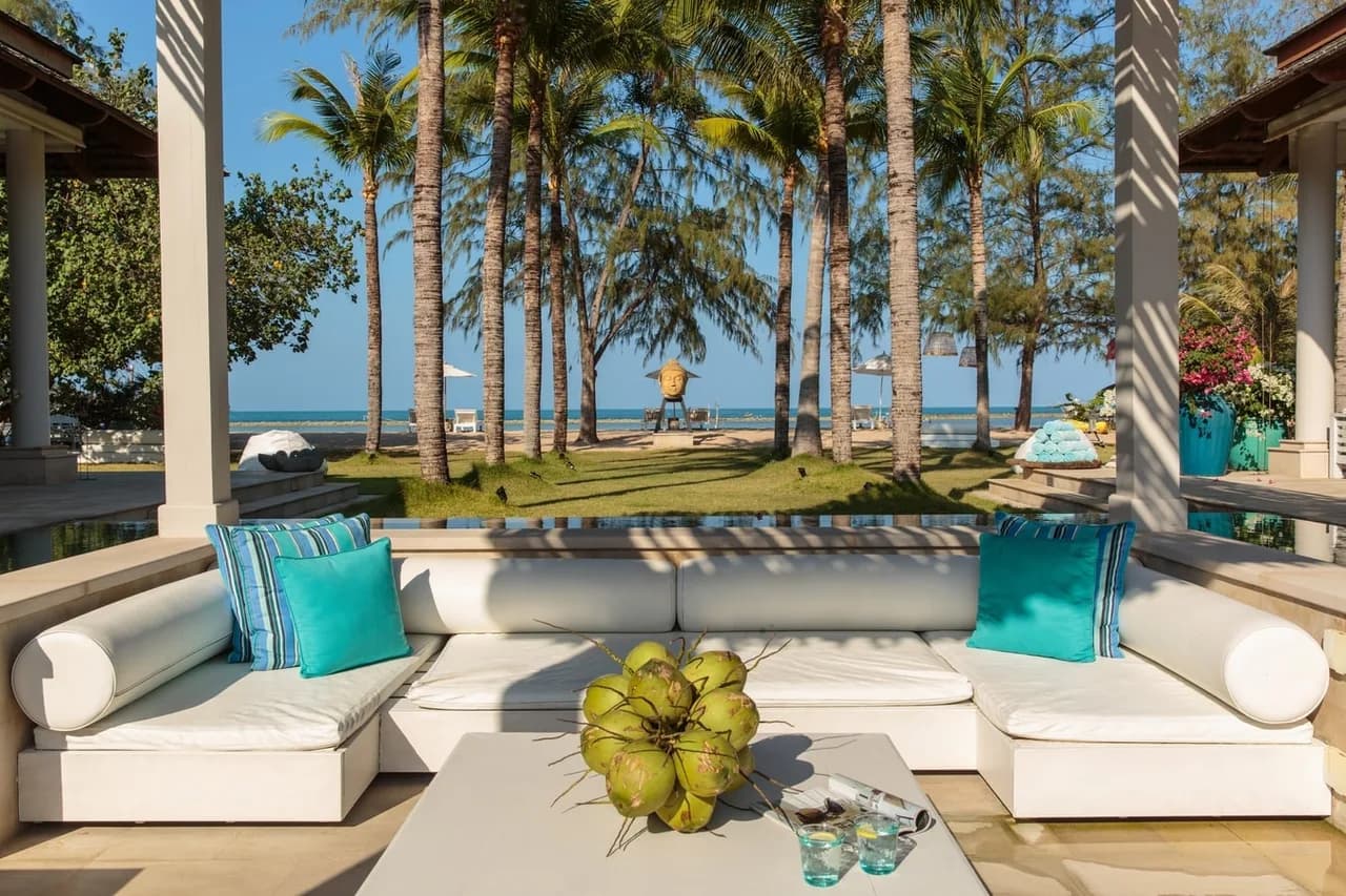 Beachfront Six Bedroom Villa in Bo Put photo 2