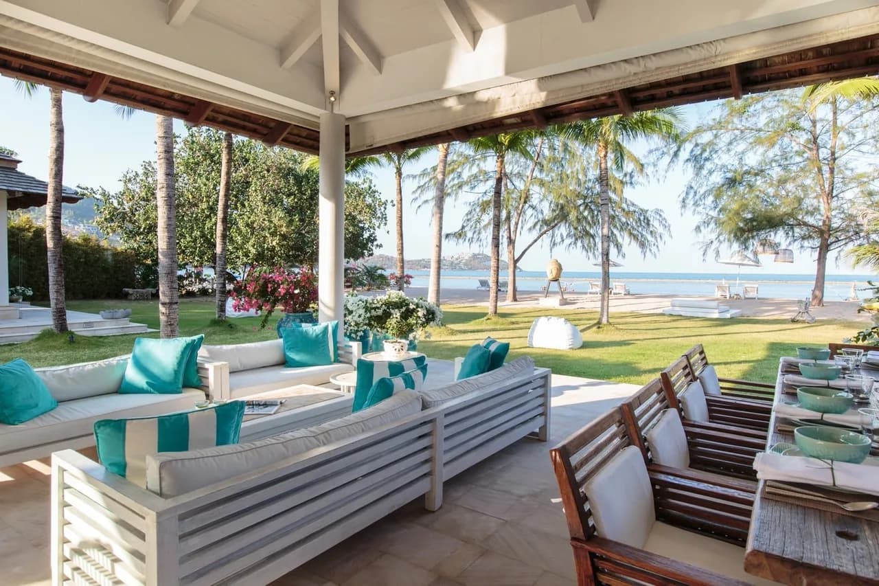 Beachfront Seventeen Bedroom Villa in Bo Put photo 5