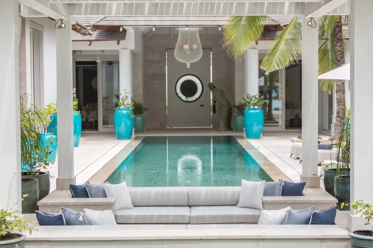 Beachfront Five Bedroom Villa in Bo Put photo 2