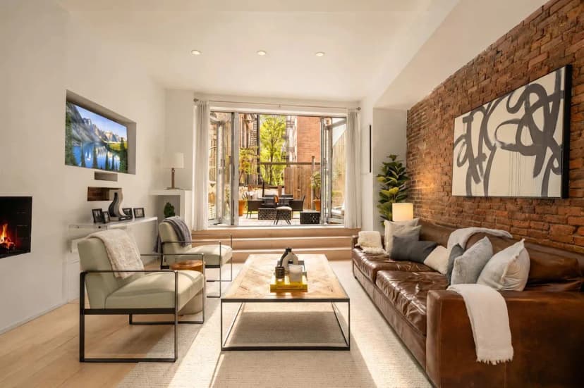 Chic Loft with Terrace in New York City