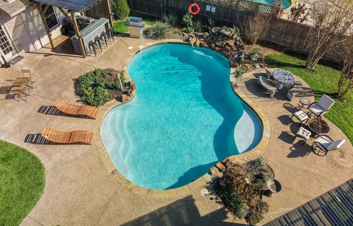 Lush Backyard Oasis Villa in Fort Worth photo 4