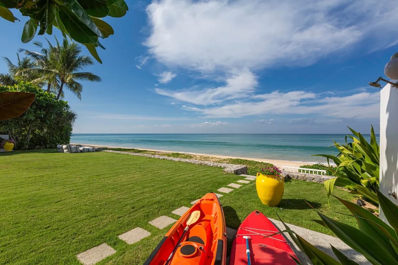 Beachfront Five Bedroom Estate in Natai photo 3
