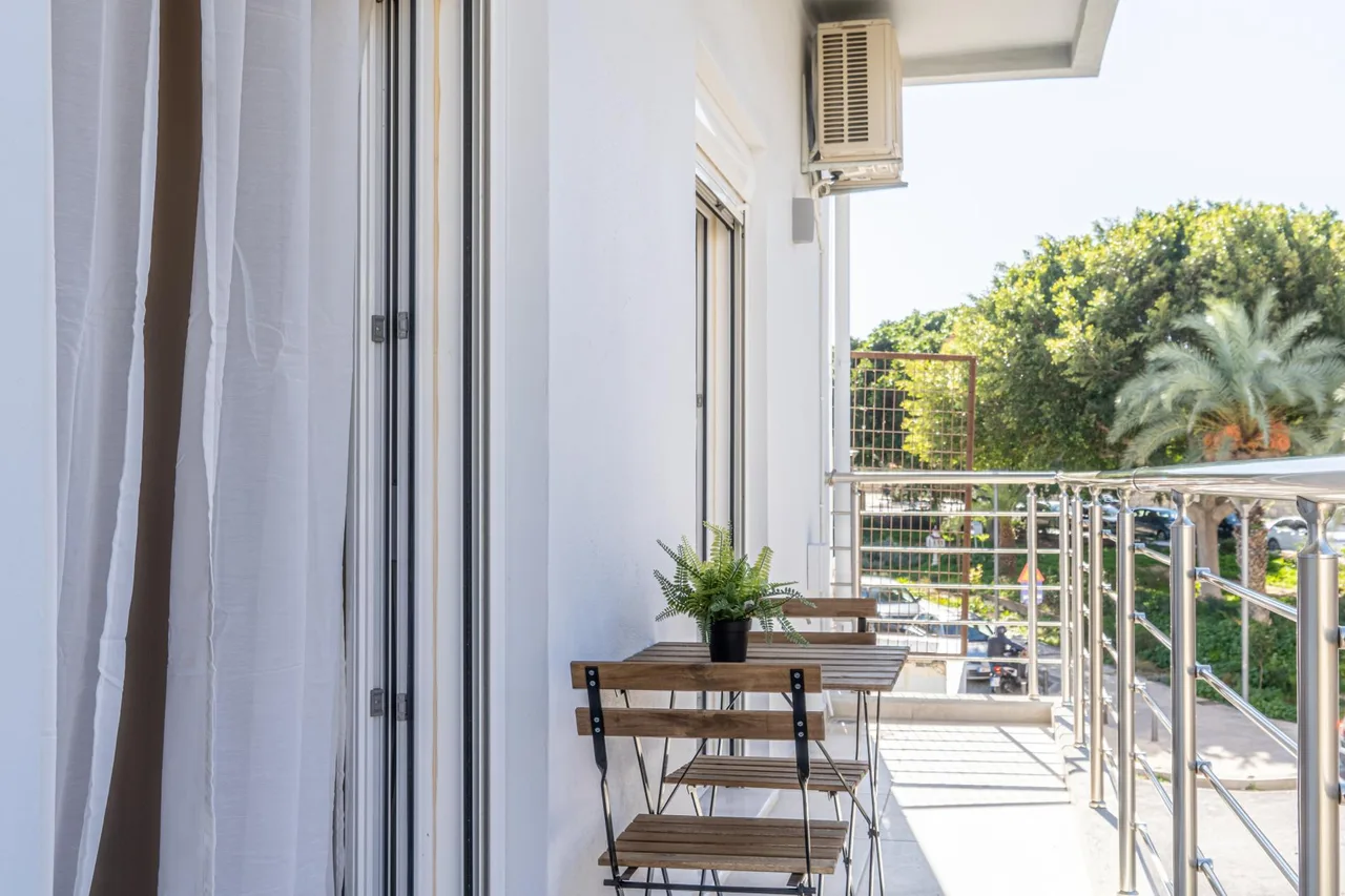Balcony Two Bedroom House in Heraklion photo 5