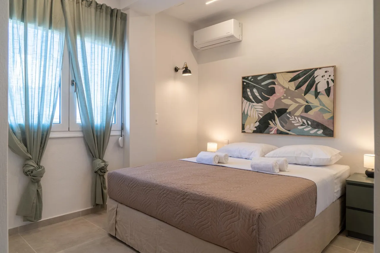Balcony Two Bedroom House in Heraklion Municipal Unit photo 3