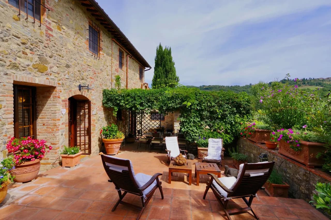 Charming Garden Villa in San Gusme photo 2