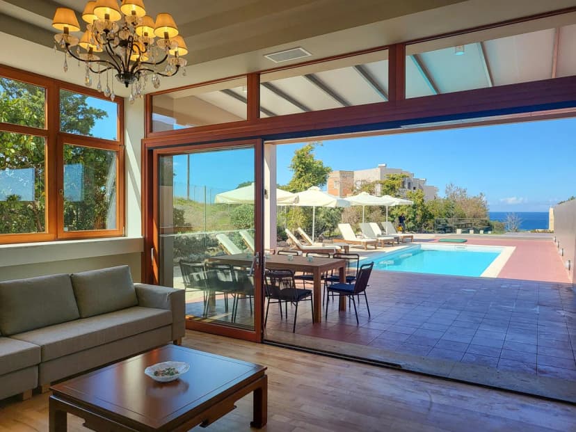 Charming Garden Villa in Crete