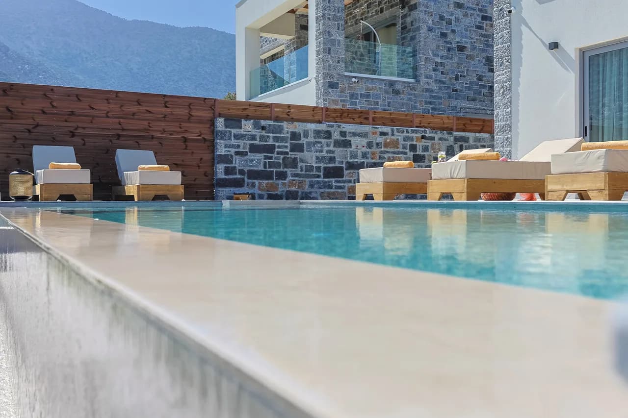 Charming Three Bedroom Villa in Vlichada photo 4