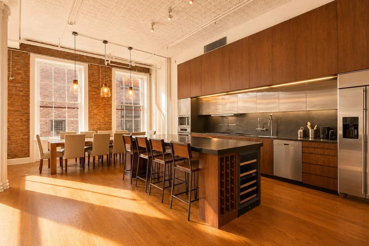 Stylish Two Bedroom Loft in New York photo 4