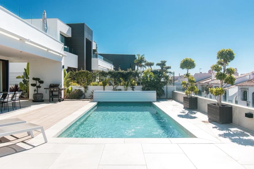 Accessible Three Bedroom Retreat in Costa del Sol