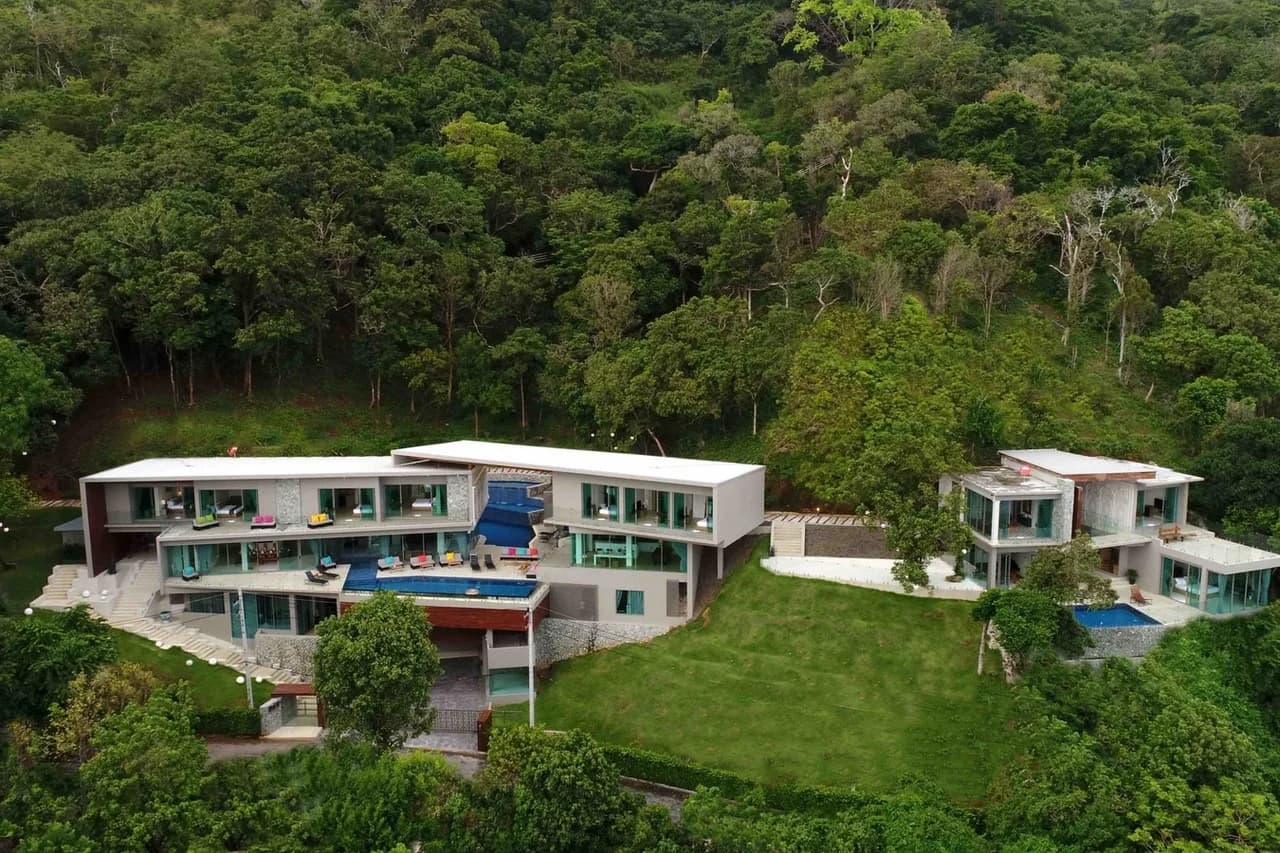 Sea View Nine Bedroom Villa in Rawai photo 5