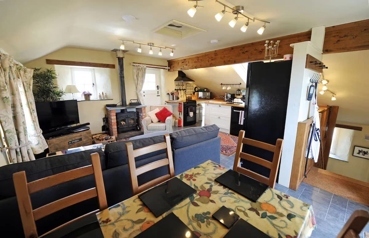 Cozy Hot Tub Cottage in Pembrokeshire photo 4