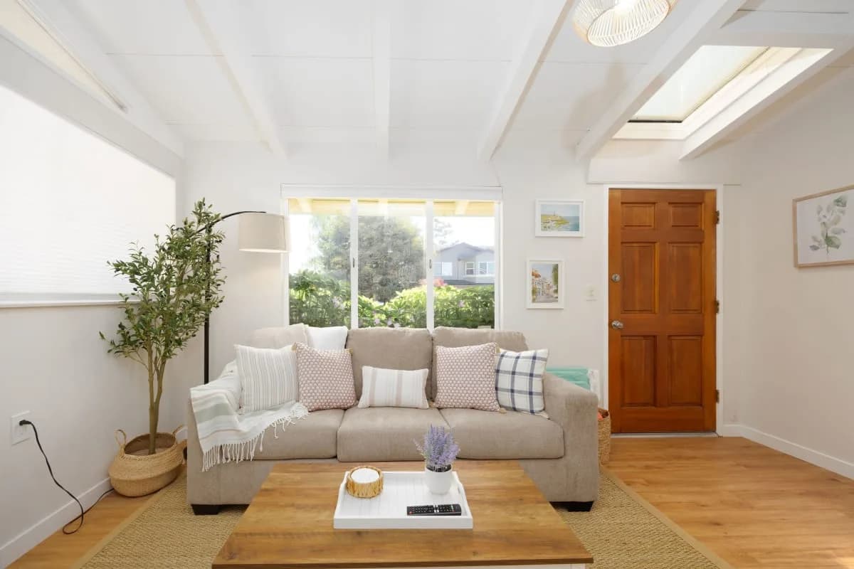 Charming One-Bedroom Cottage in El Granada, California photo 4