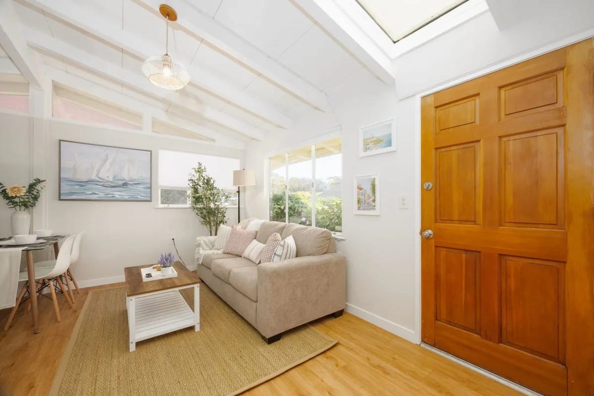 Charming One-Bedroom Cottage in El Granada, California photo 5