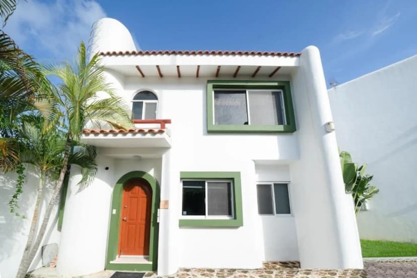 Spacious Seven Bedroom Villa in Playa del Carmen