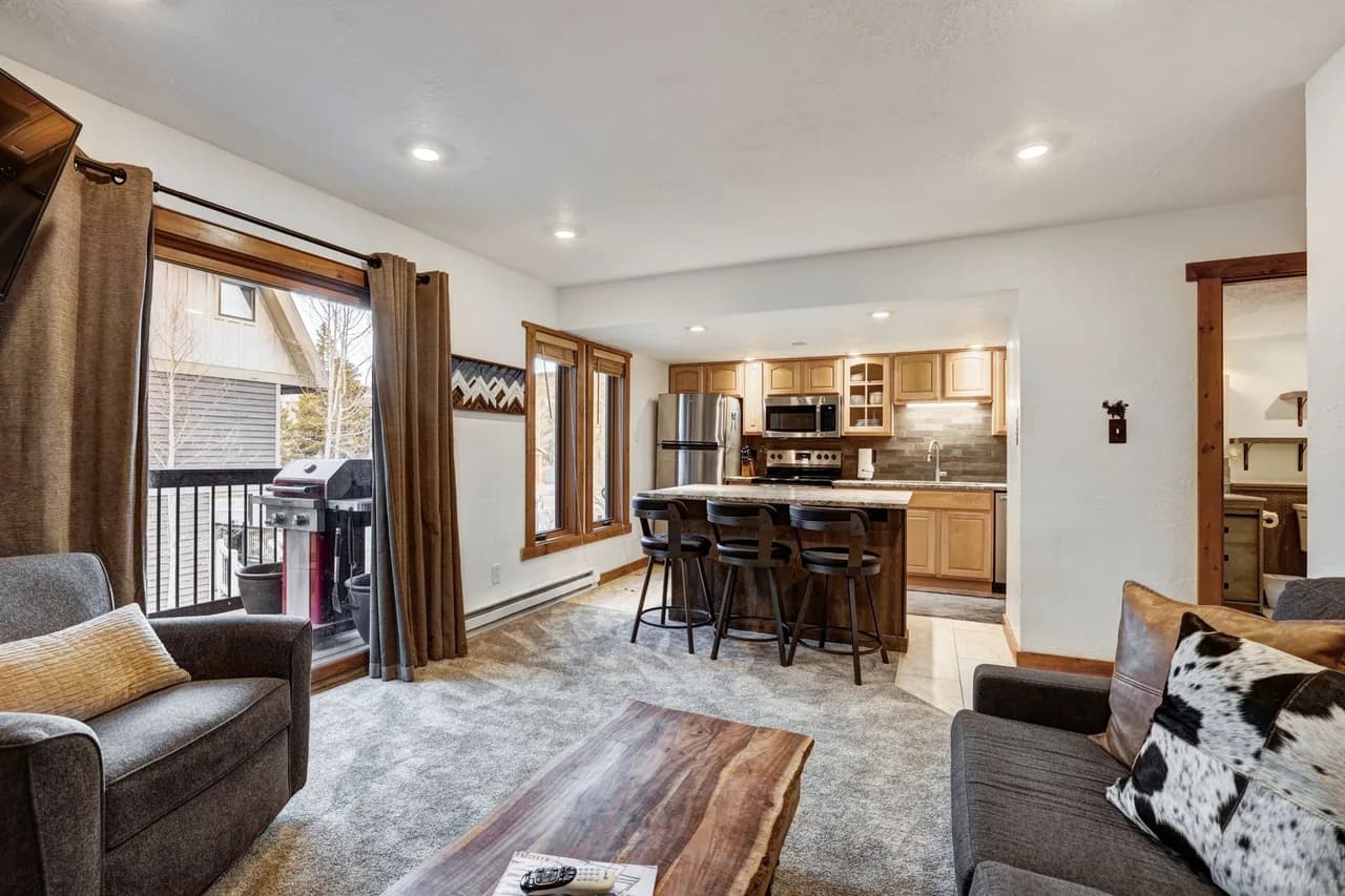 Ski-In Balcony One Bedroom in Breckenridge photo 3