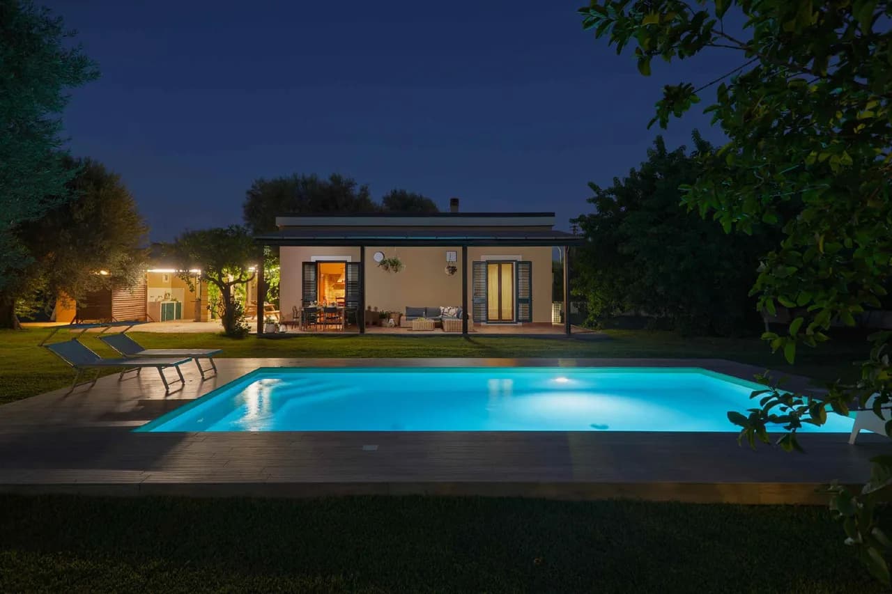 Poolside Three Bedroom Villa in Lido di Noto photo 5