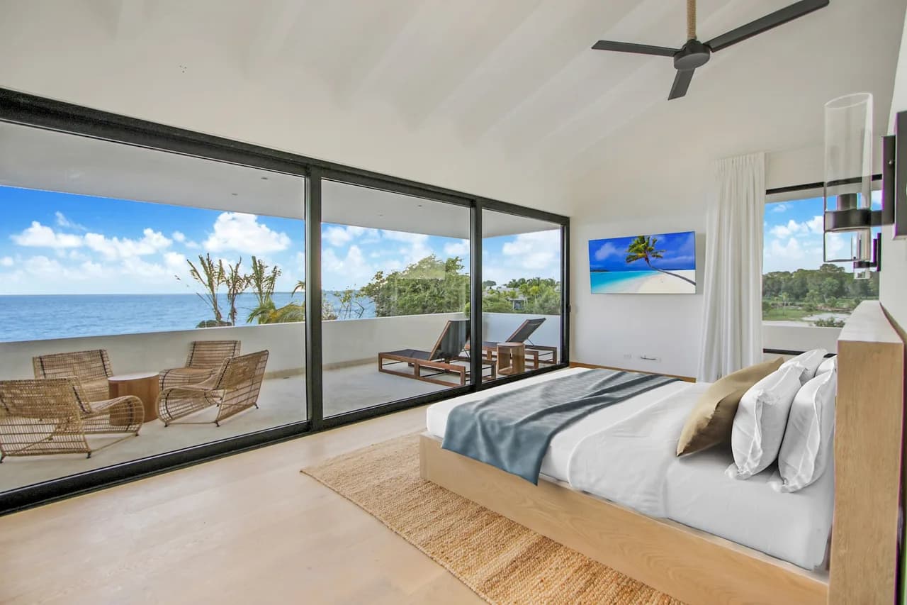 Oceanfront Twelve Bedroom Villa in Casa de Campo photo 3