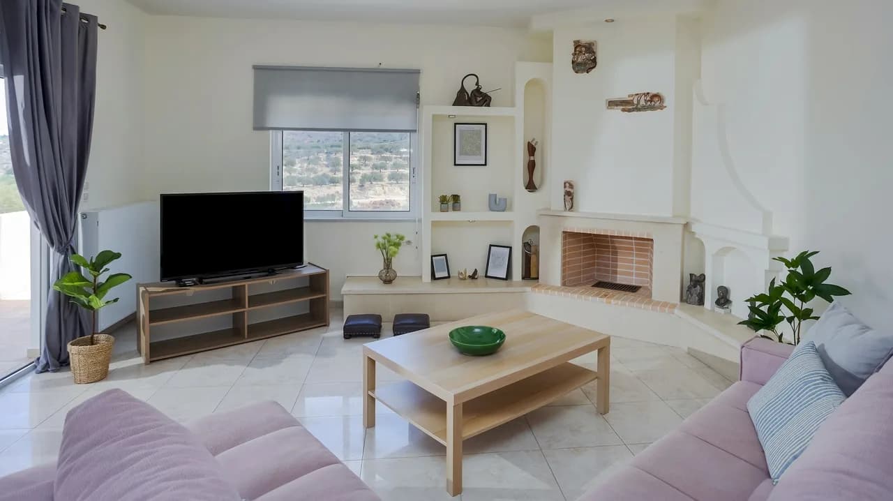 Spacious Terrace Pool Villa in Hersonissos photo 4