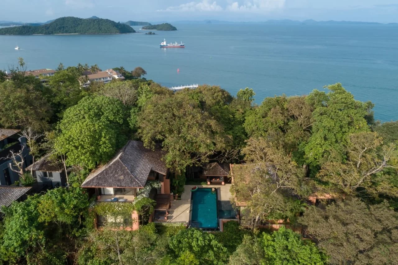 Sea View Four Bedroom Villa in Cape Panwa photo 5