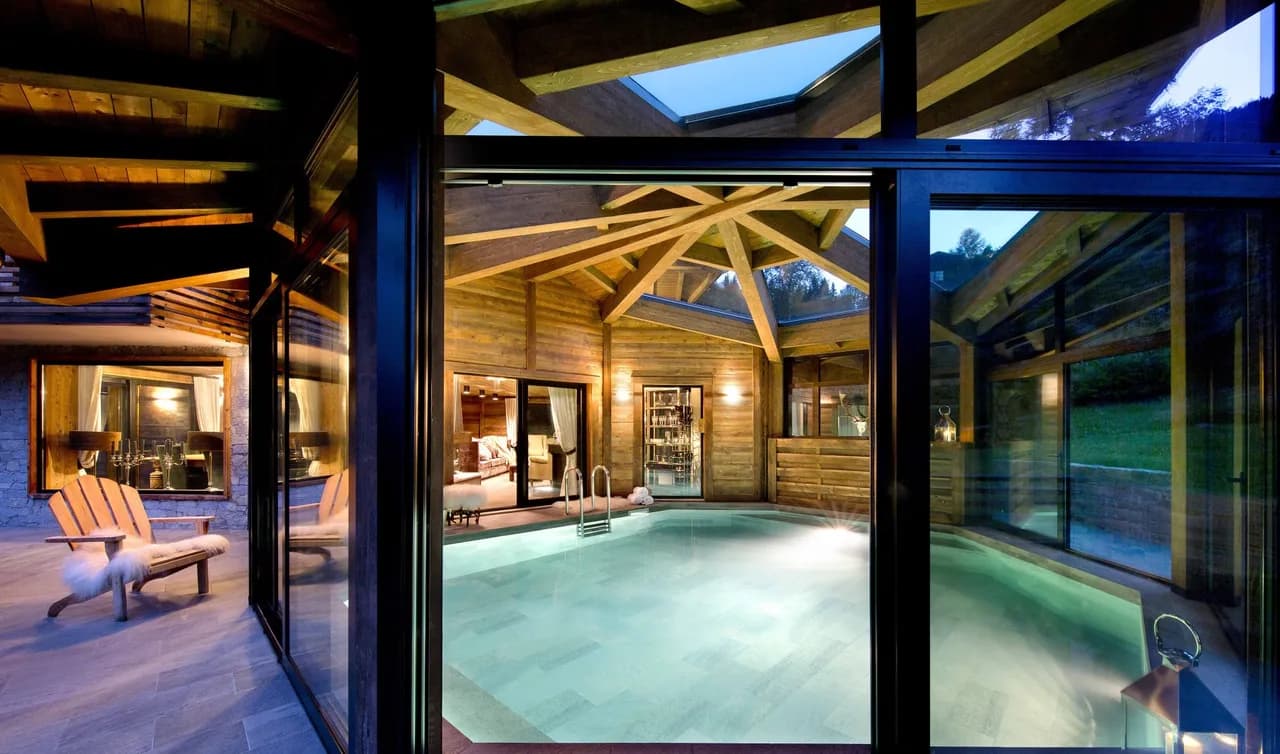 Spacious Six Bedroom Chalet in Chamonix-Mont-Blanc photo 5