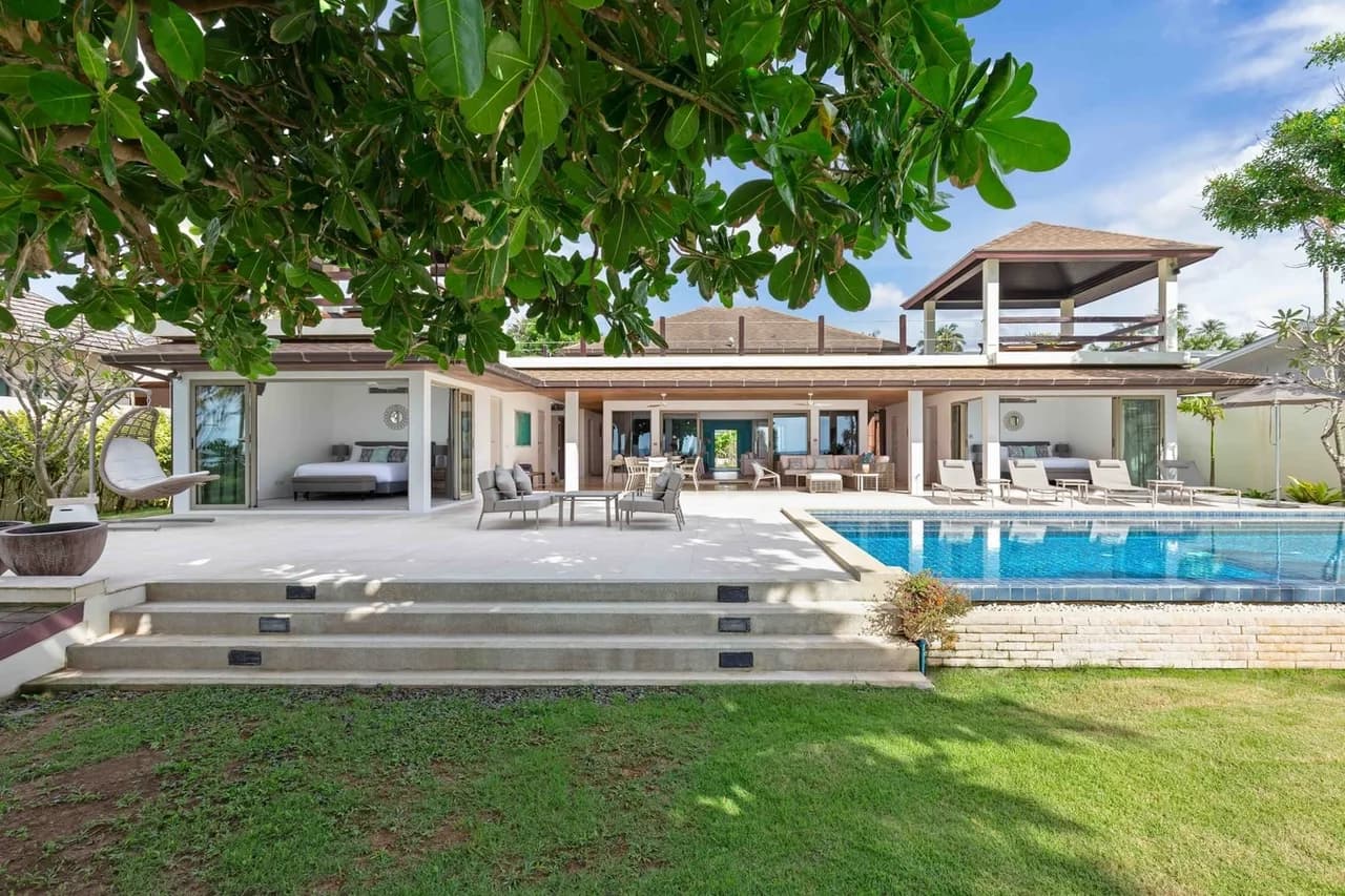 Beachfront Five Bedroom Villa in Natai photo 5