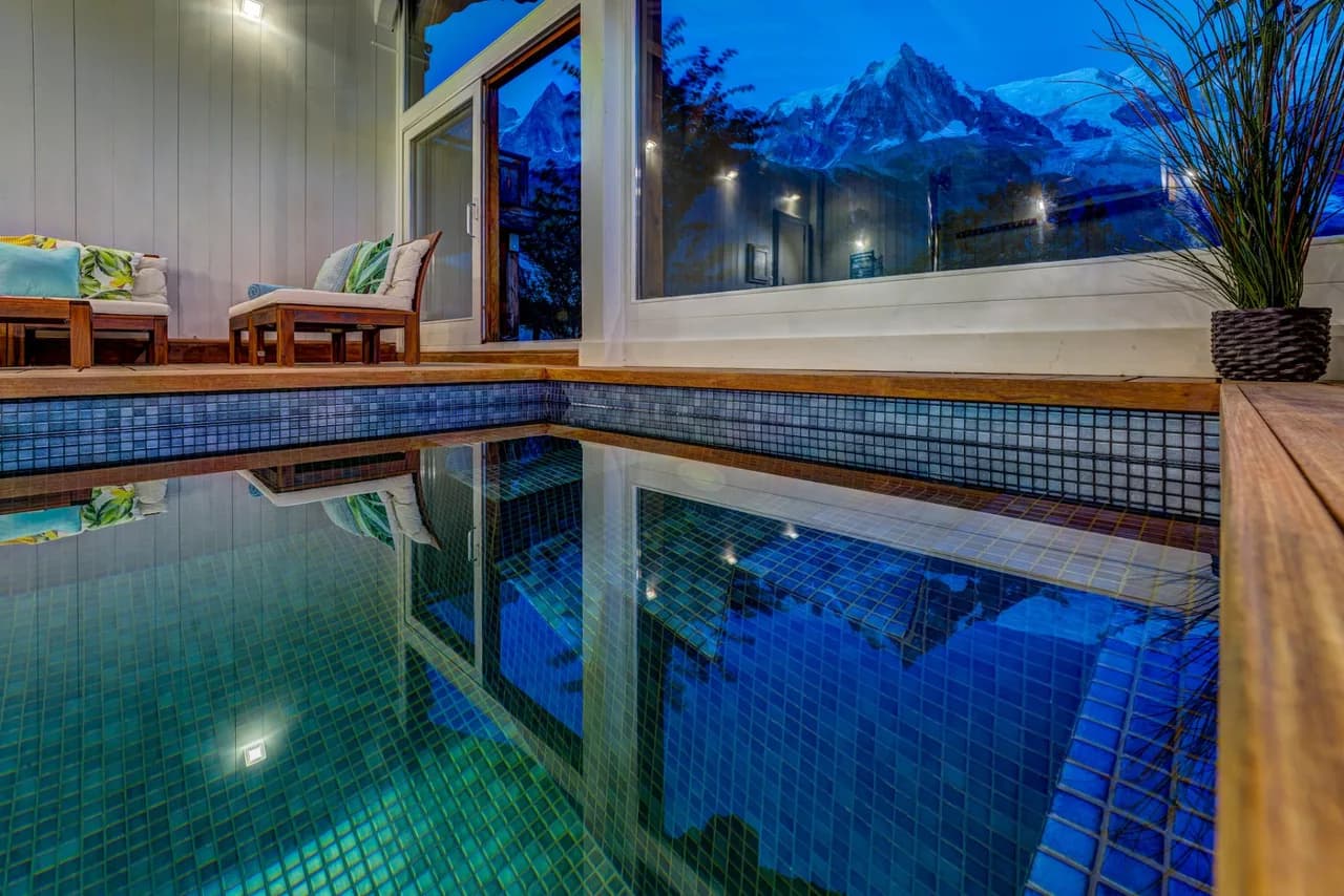 Alpine Chalet with Terrace in Chamonix-Mont-Blanc photo 4