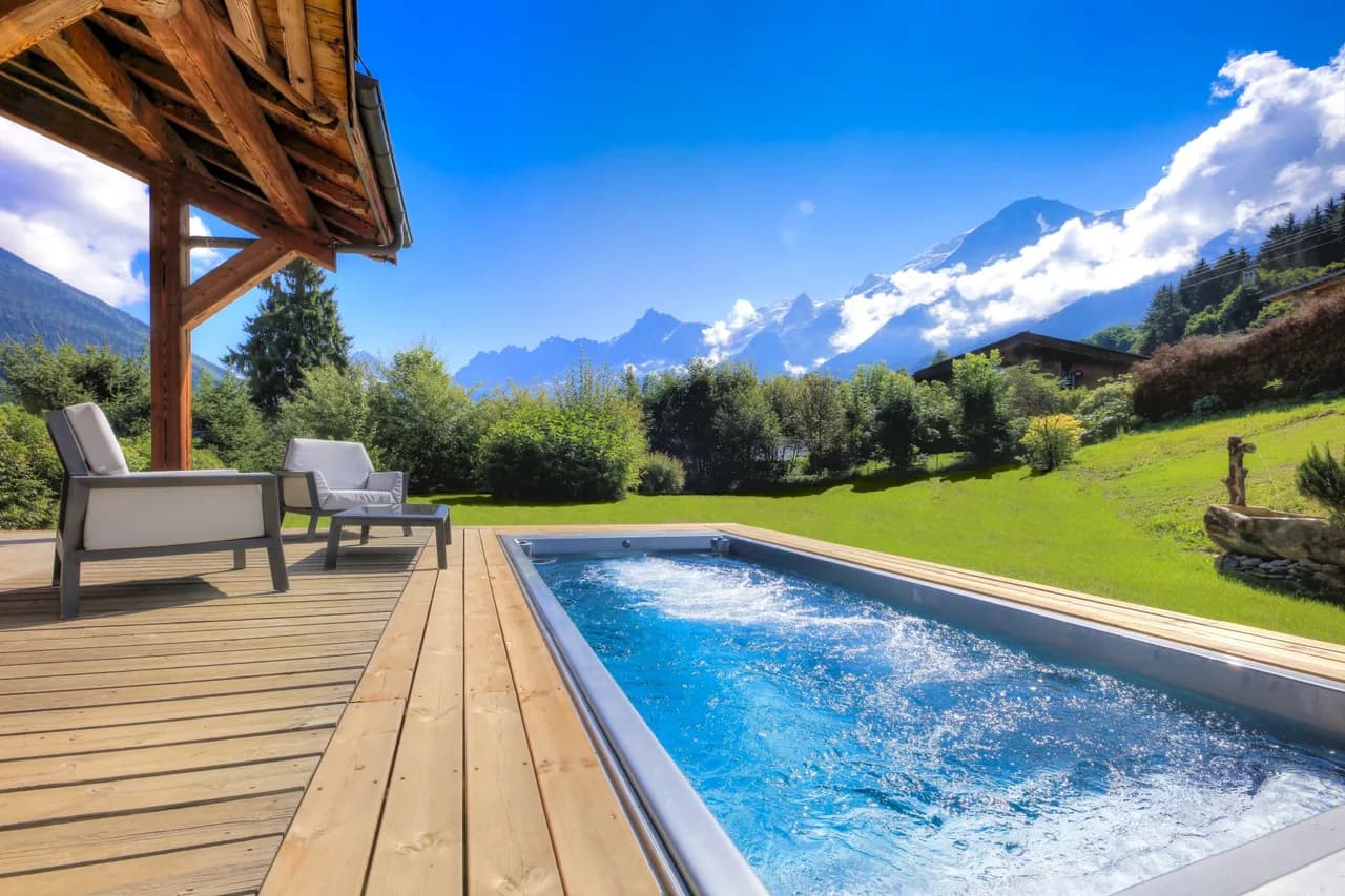 Mountain-View Six Bedroom Chalet in Les Houches photo 2