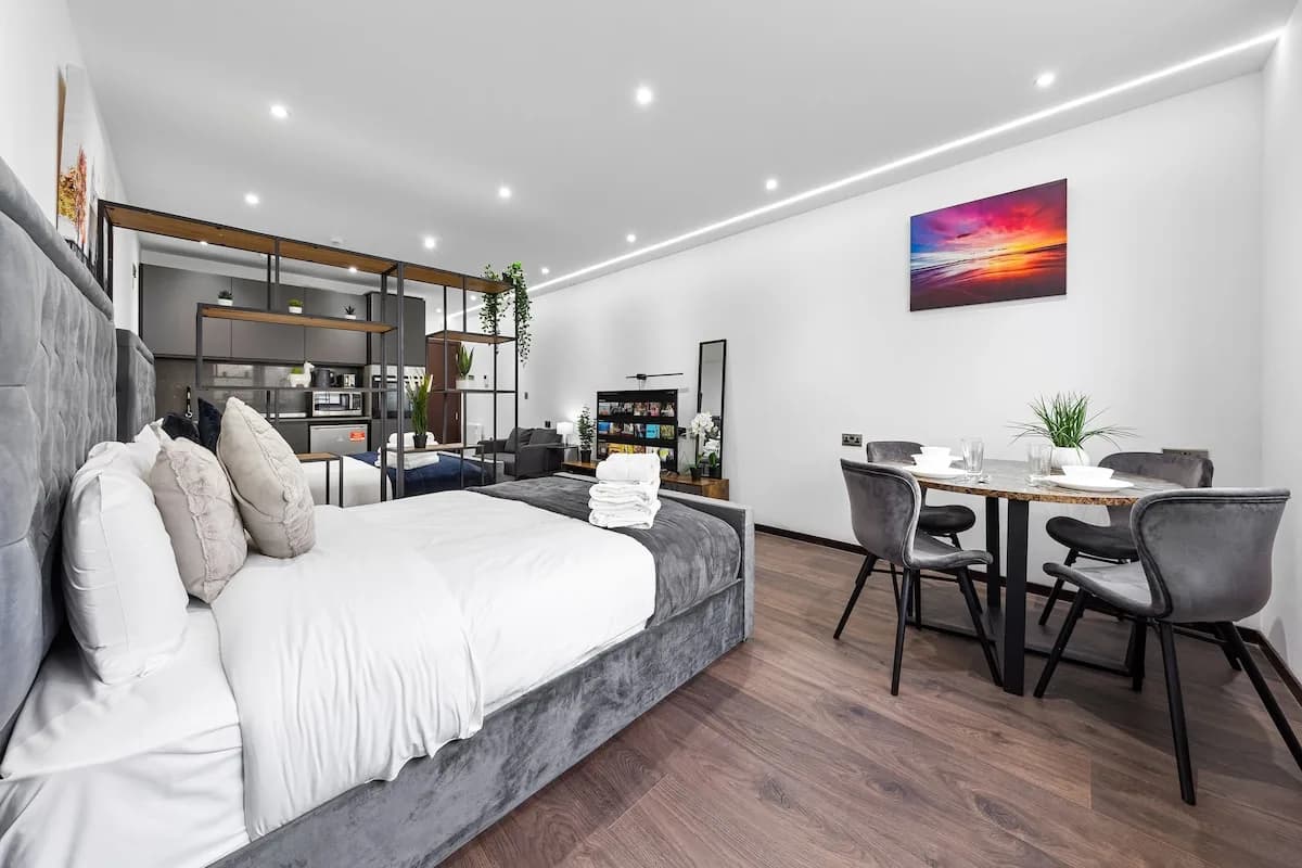 Elegant One Bedroom Retreat in Golders Green photo 4