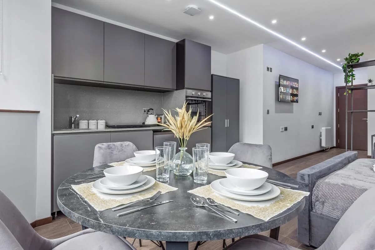 Modern Studio Flat in Golders Green London photo 3