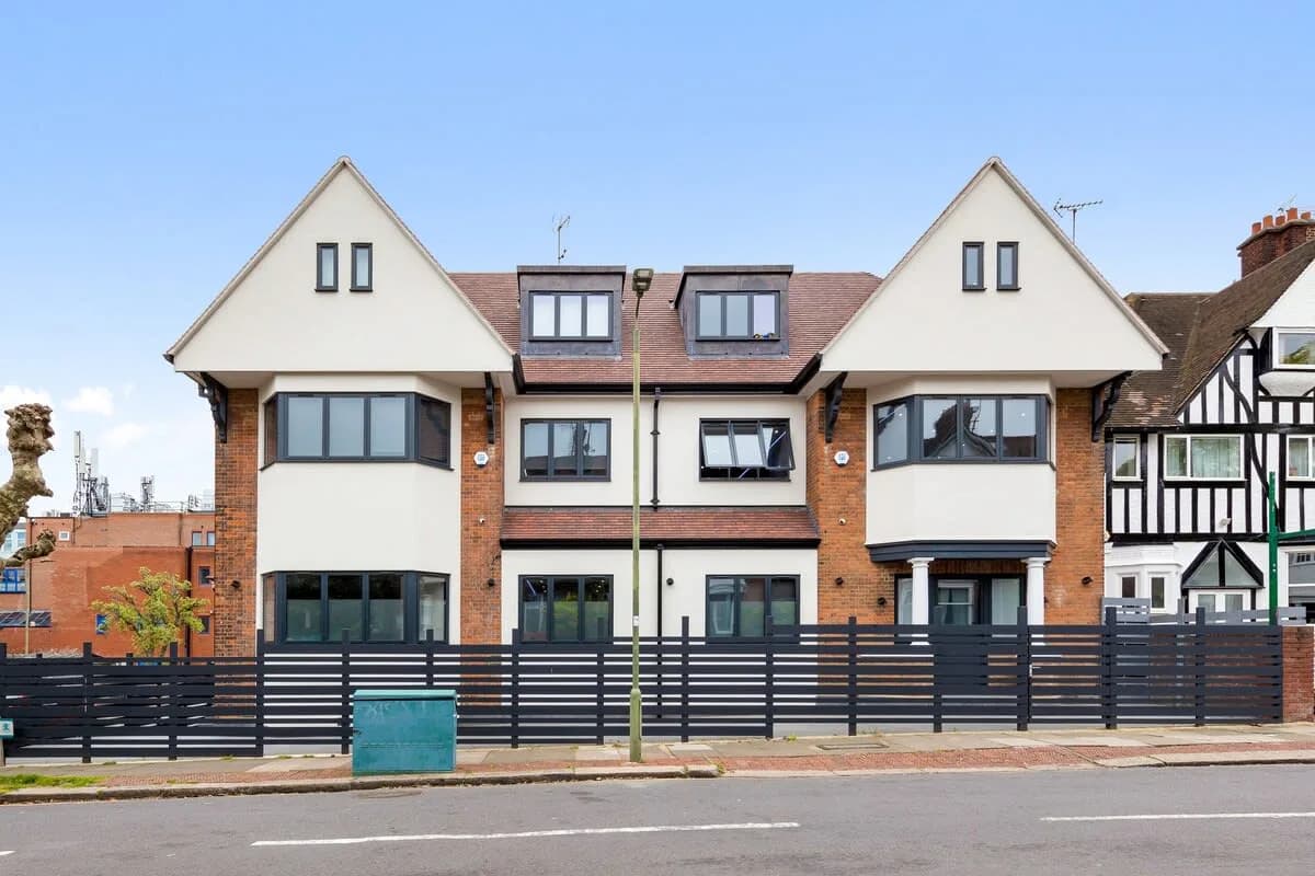 Modern Studio Flat in Golders Green photo 2