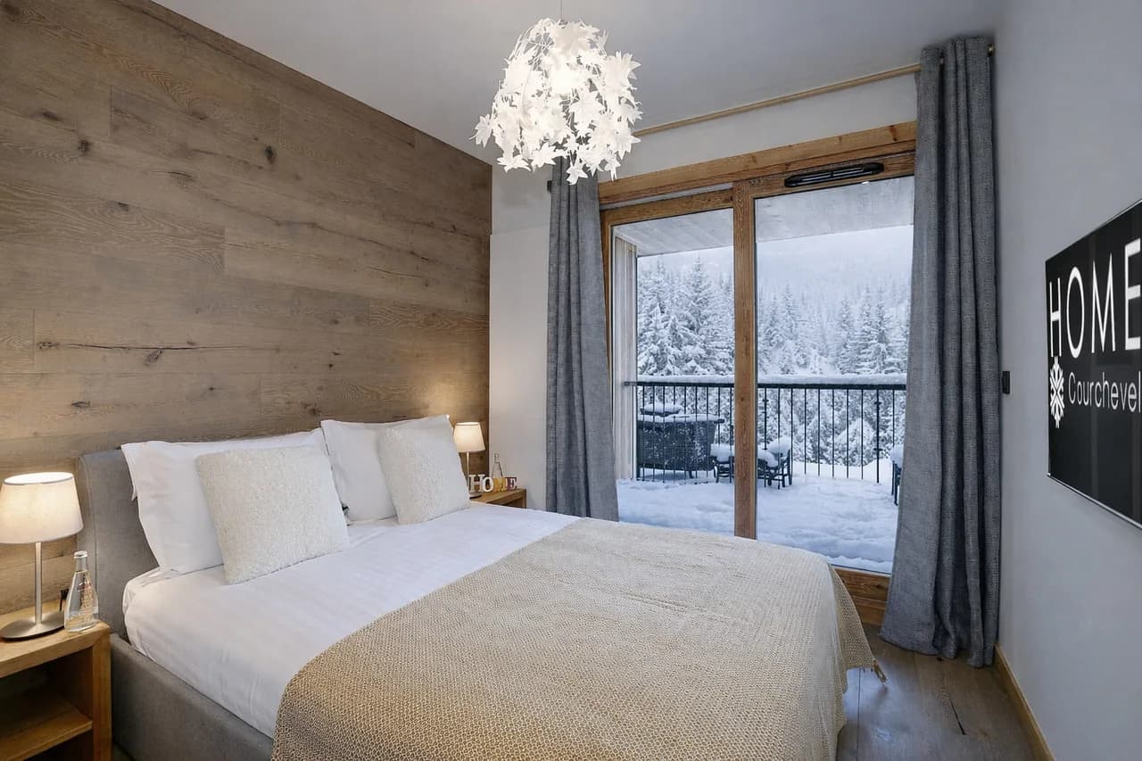 Spacious Three Bedroom Retreat in Courchevel photo 5