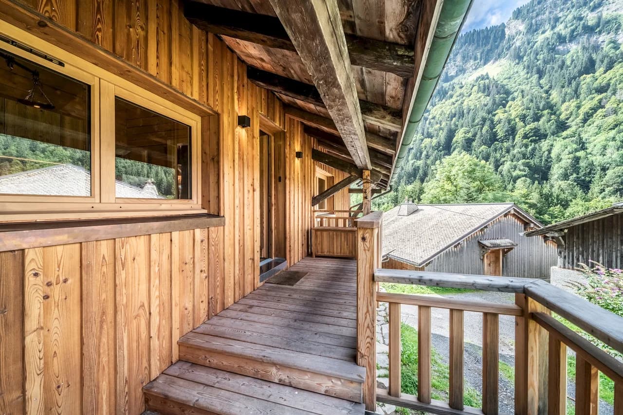 Charming Historical Chalet in Morzine photo 3