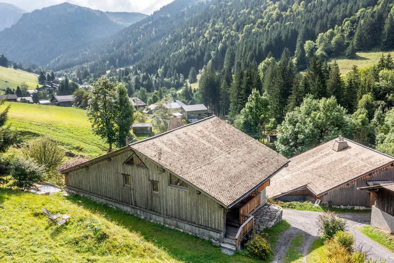 Charming Historical Chalet in Morzine photo 4