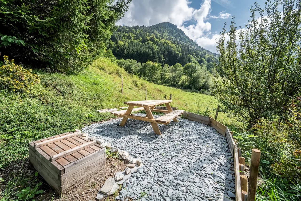 Charming Historical Chalet in Morzine photo 5