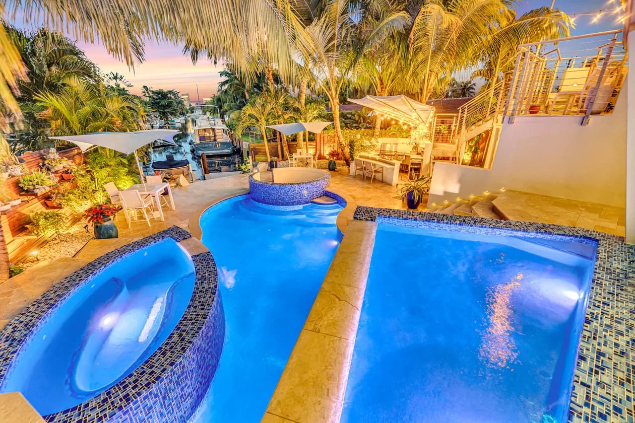 Waterfront Villa with Heated Pool in Fort Lauderdale photo 4