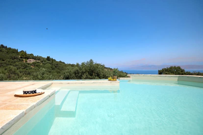 Cozy Two Bedroom Villa in Corfu