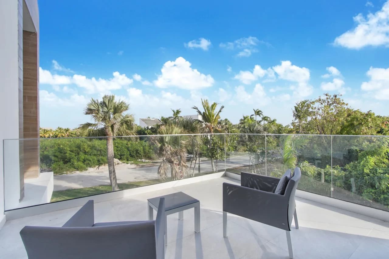 All-Inclusive Six Bedroom Villa in Punta Cana photo 4