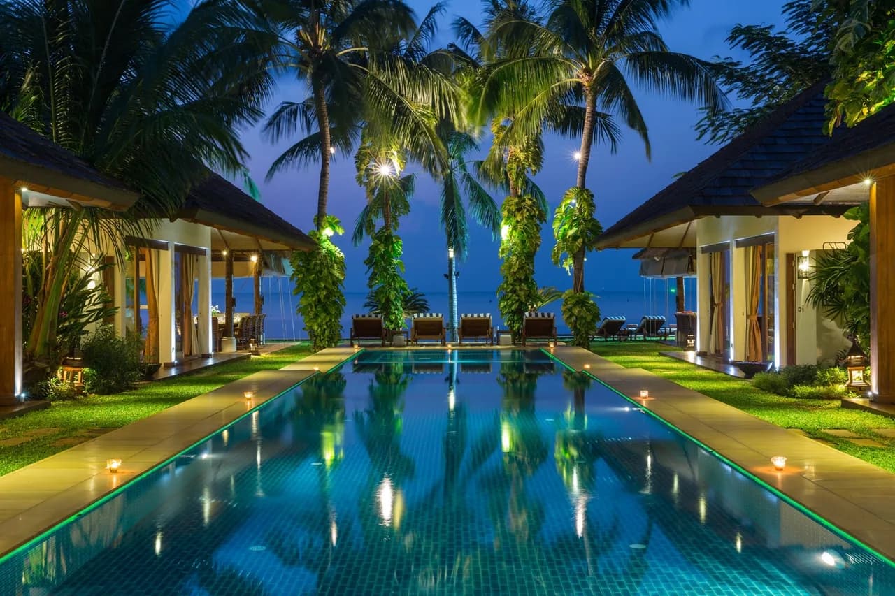 Beachfront Six Bedroom Villa in Plai Laem photo 5