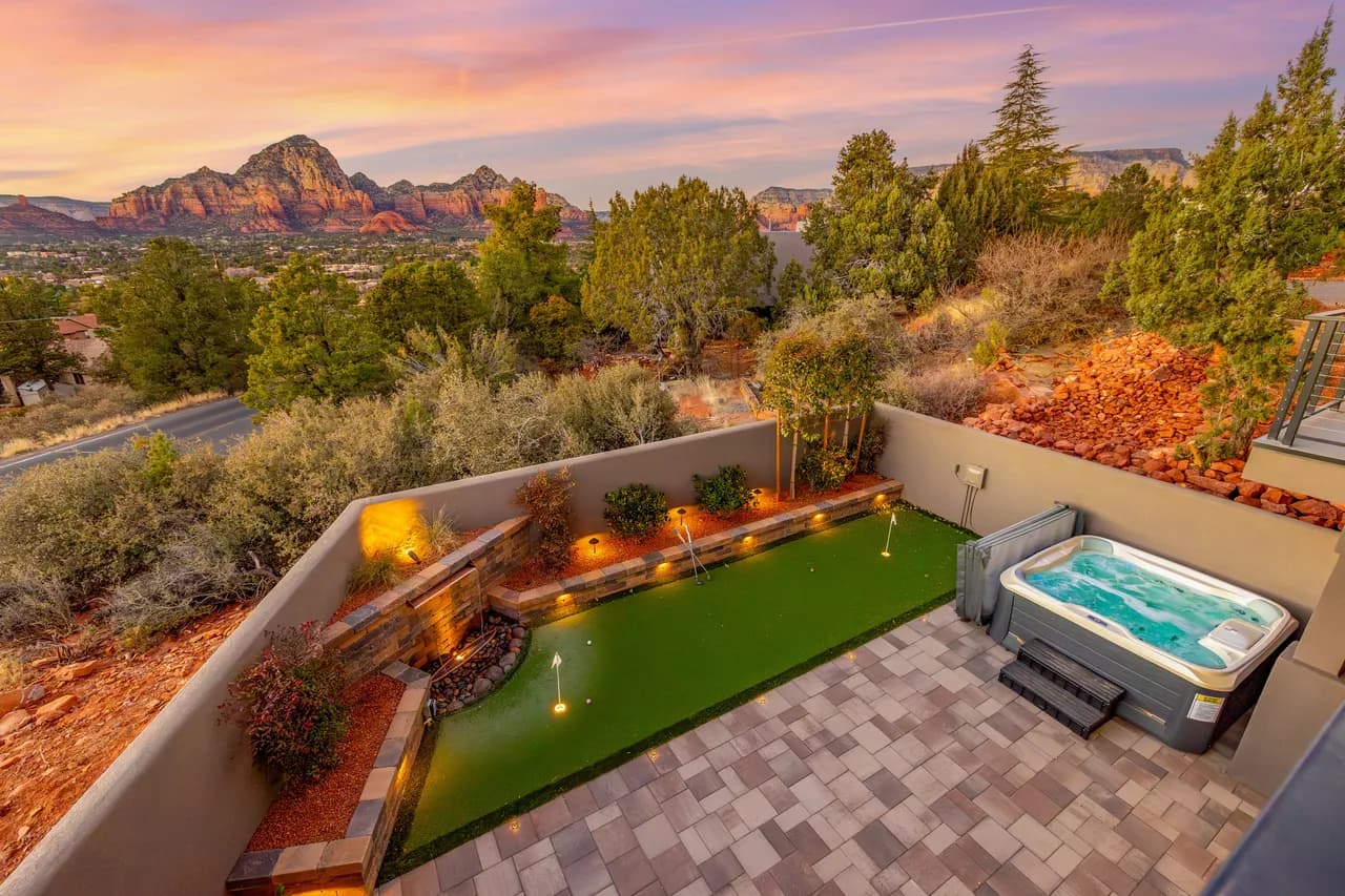 Scenic Five Bedroom Villa in Sedona photo 3