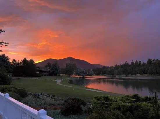 Mountain Lake Views Villa in Flagstaff Arizona photo 5