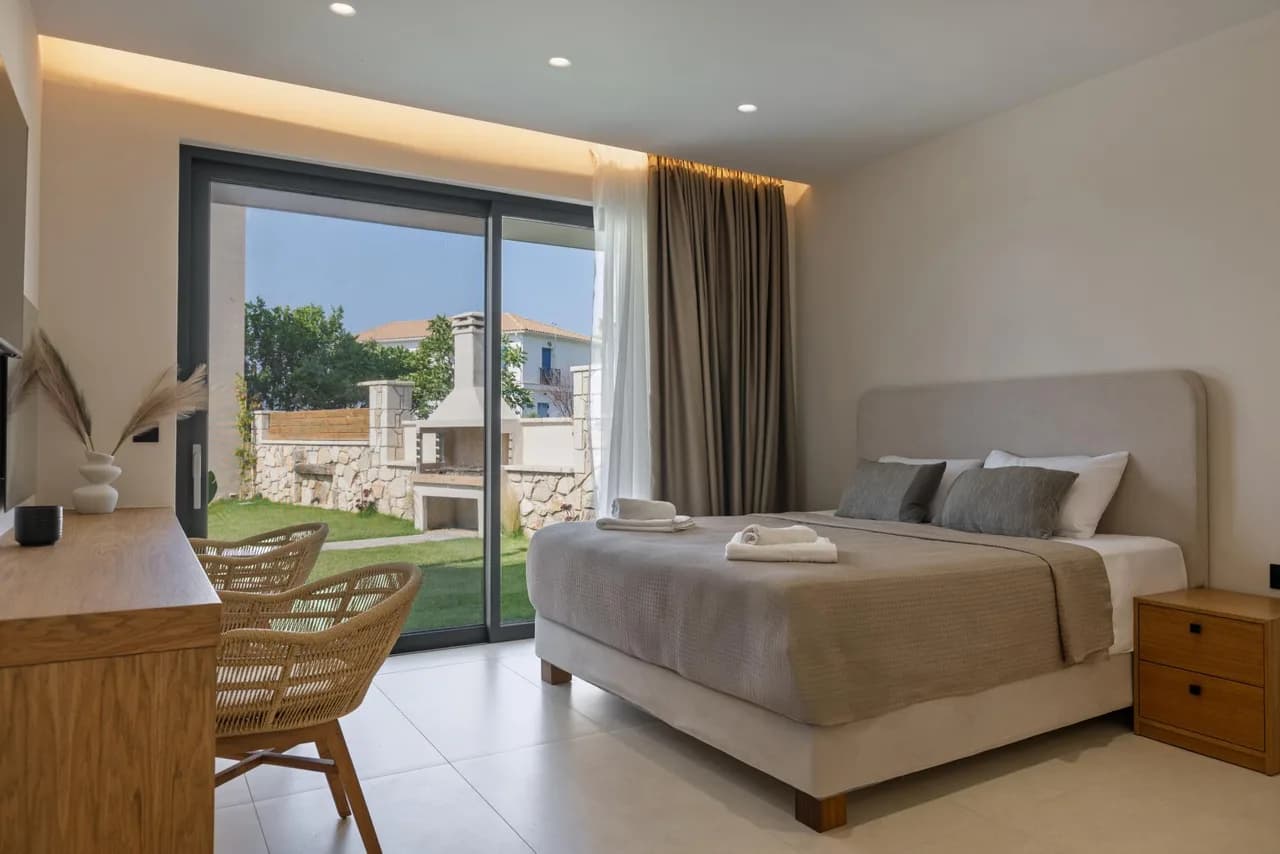 Luxury Villa with Pool in Zakynthos photo 5